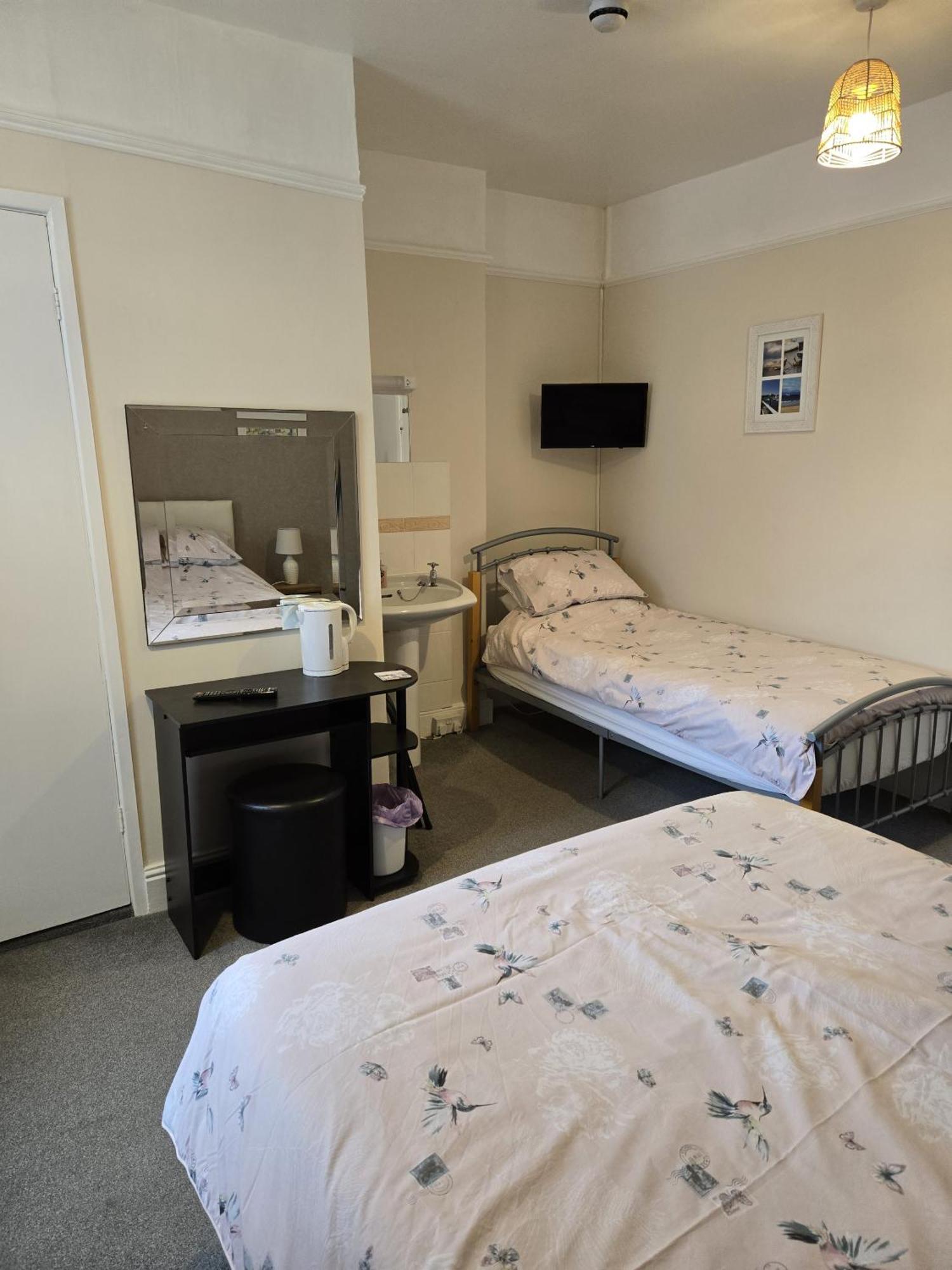 The Rosefield Hotel Weymouth Room photo